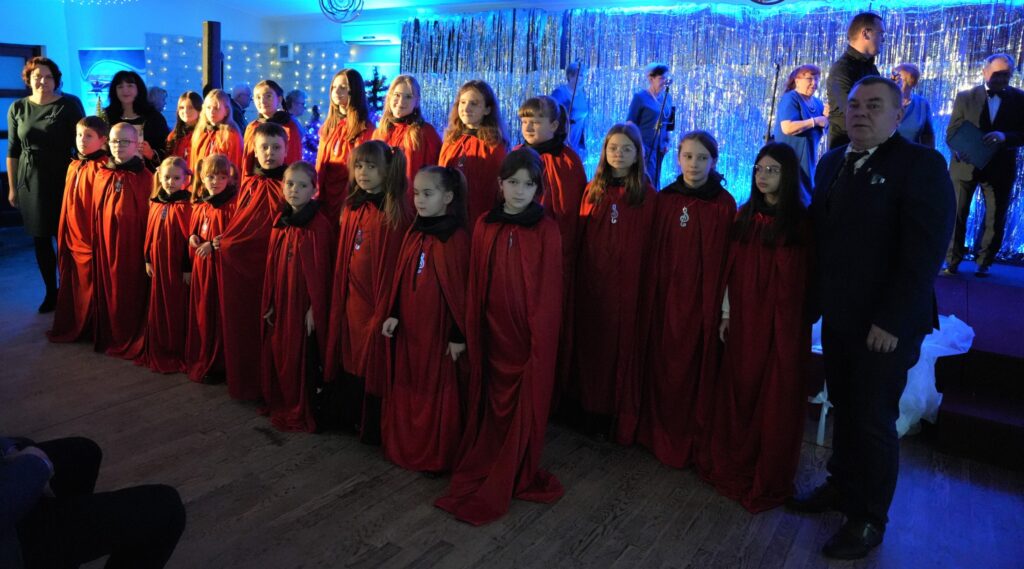 XIV SĄSIEDZKI PRZEGLĄD KOLĘD, PASTORAŁEK I PIEŚNI BOŻONARODZENIOWYCH „NARODZIŁA NAM SIĘ DOBROĆ”