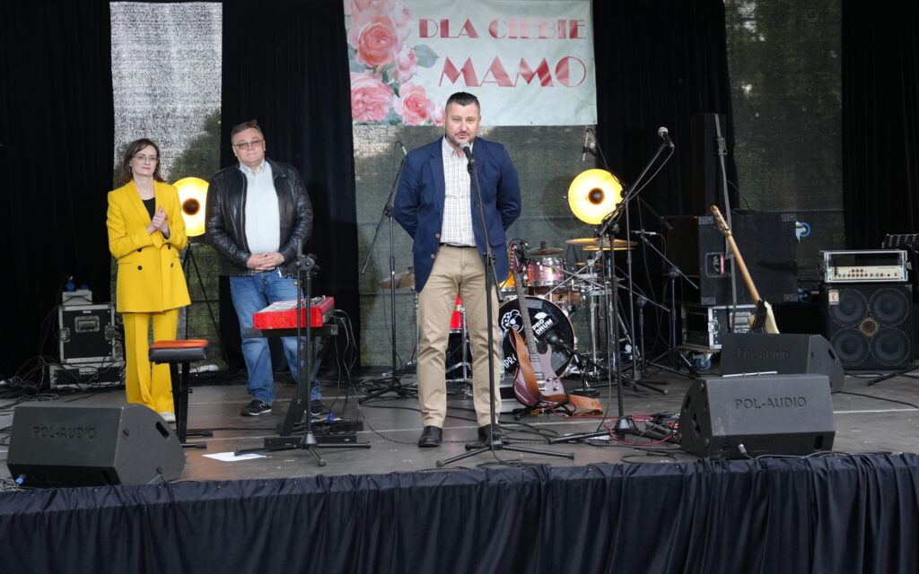 MAGICZNY KONCERT Z OKAZJI DNIA MAMY W STAWIE NOAKOWSKIM