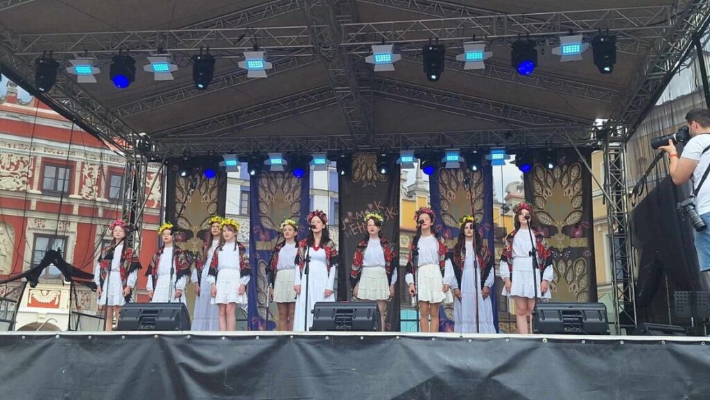 🎶🥈 II MIEJSCE DLA GAMY W KONKURSIE FOLK MŁODYM GŁOSEM – ZAMOŚĆ 2025! 🥈🎶