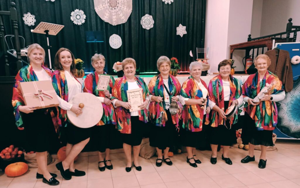 Międzygminny Przegląd Ludowy w Starym Zamościu - WYRÓŻNIENIE DLA ALE FAJNIE !