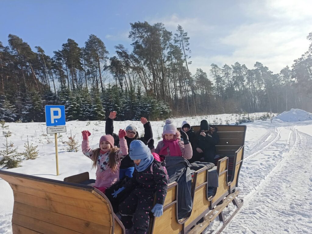 Ostatni dzień 🩷 Ferii z GOK 🩷 na świeżym powietrzu 😀❄️🎆
